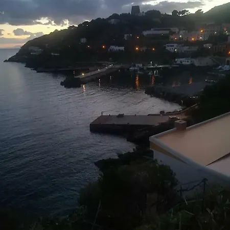 La Casetta Di Ninetta Isola di Ustica Extérieur photo